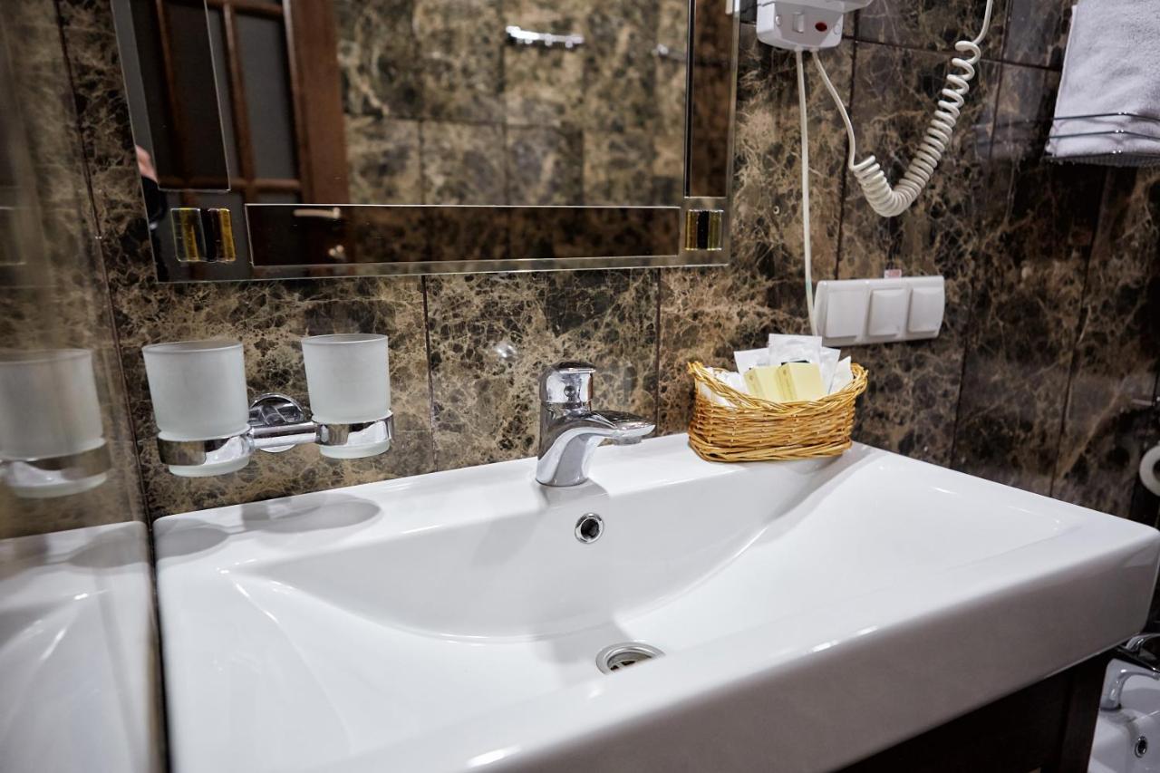 Hotel לבוב מראה חיצוני תמונה